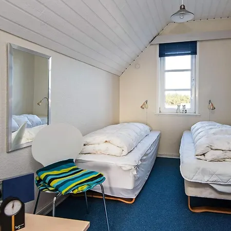 8 Person In R M Holiday home